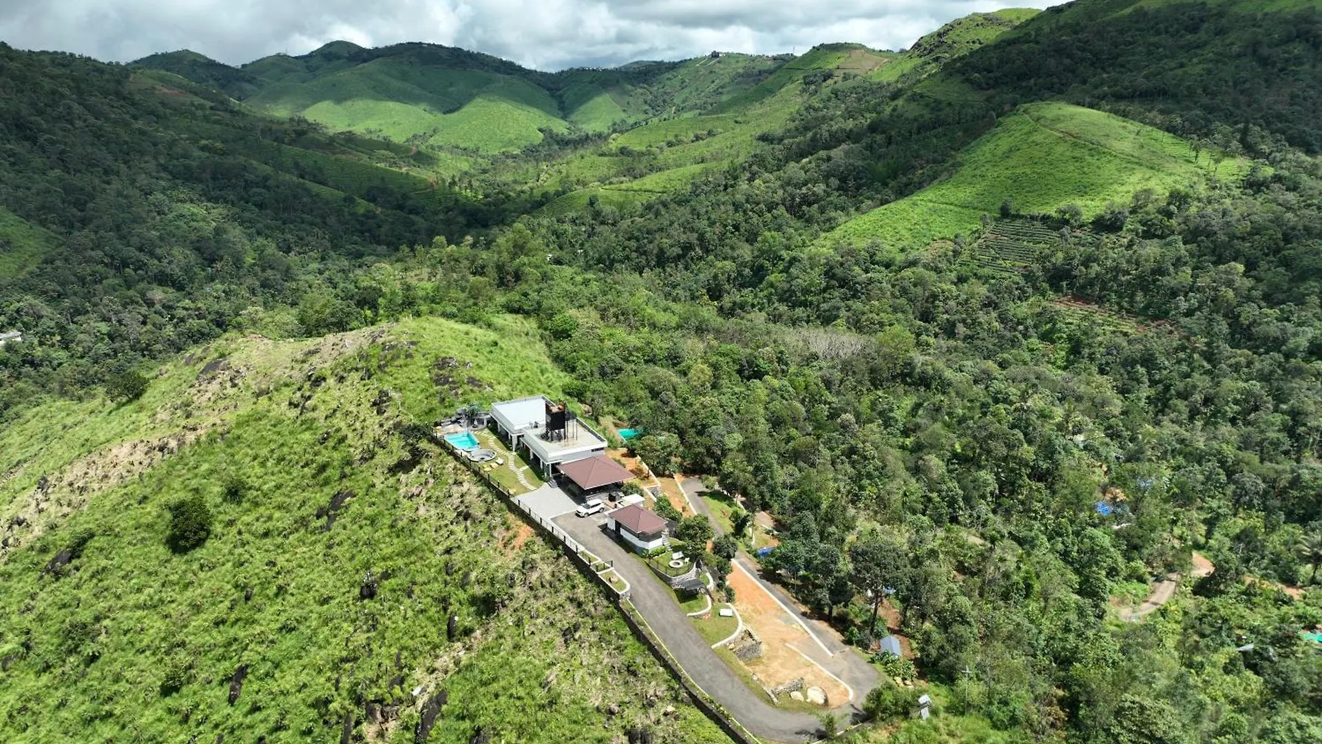 Mathew'S Legacy By Whitetrip Villa Vagamon
